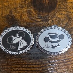Mr. And Mrs. Disney Tradig Pins